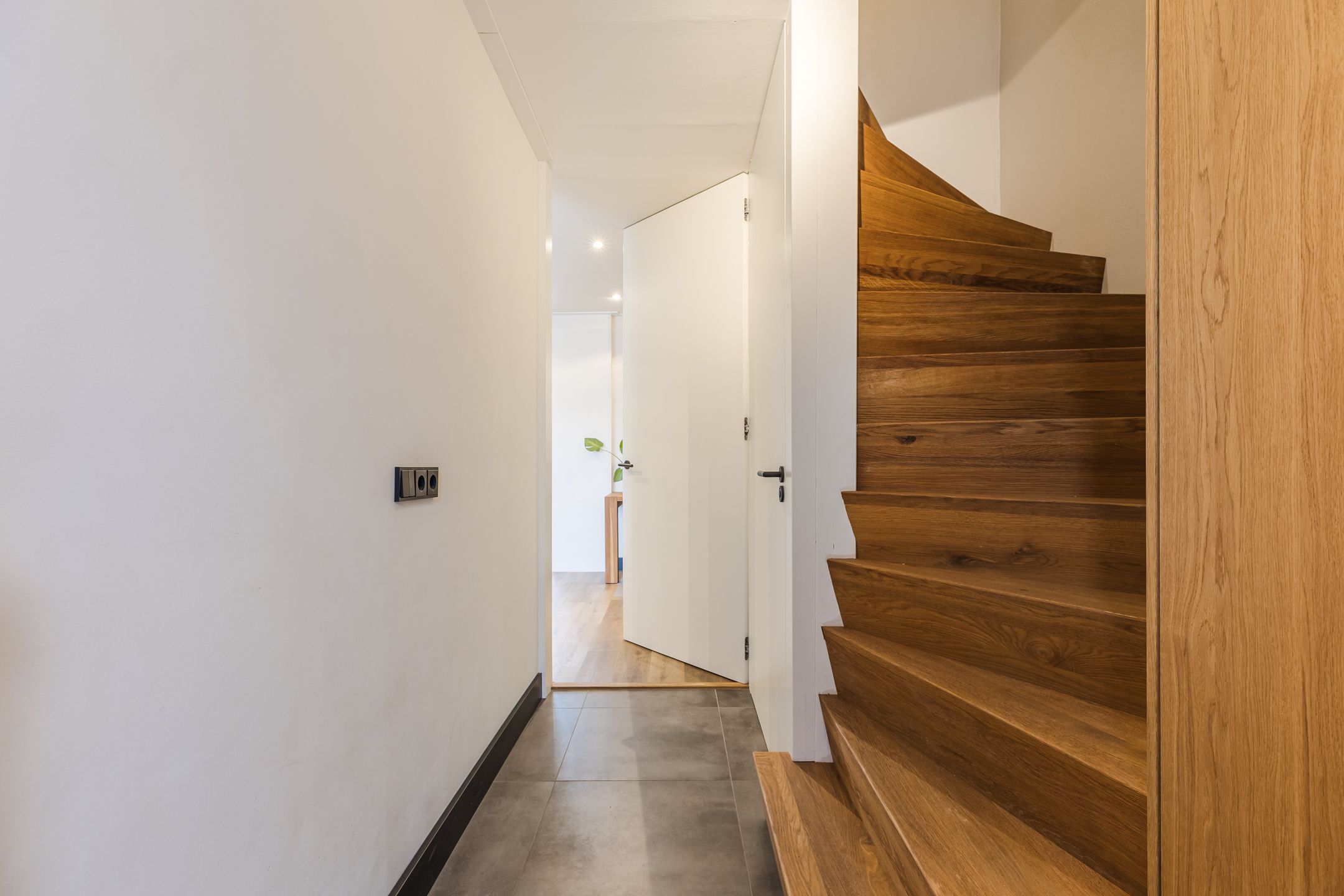 Foto 12 van Gerrit van der Sluijsstraat 20