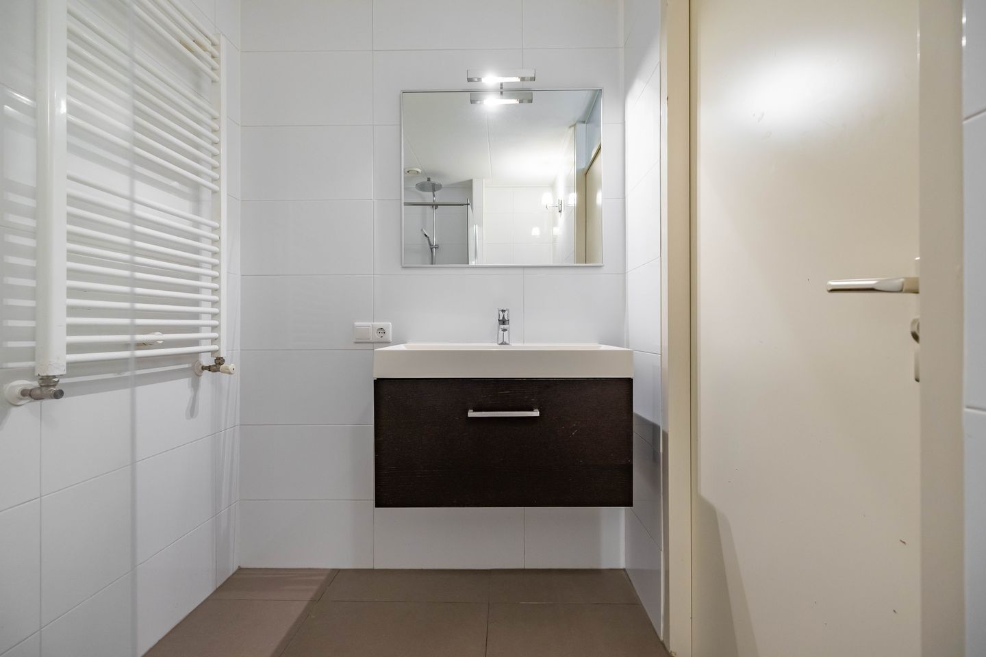 Foto 34 van Eemswaard 56