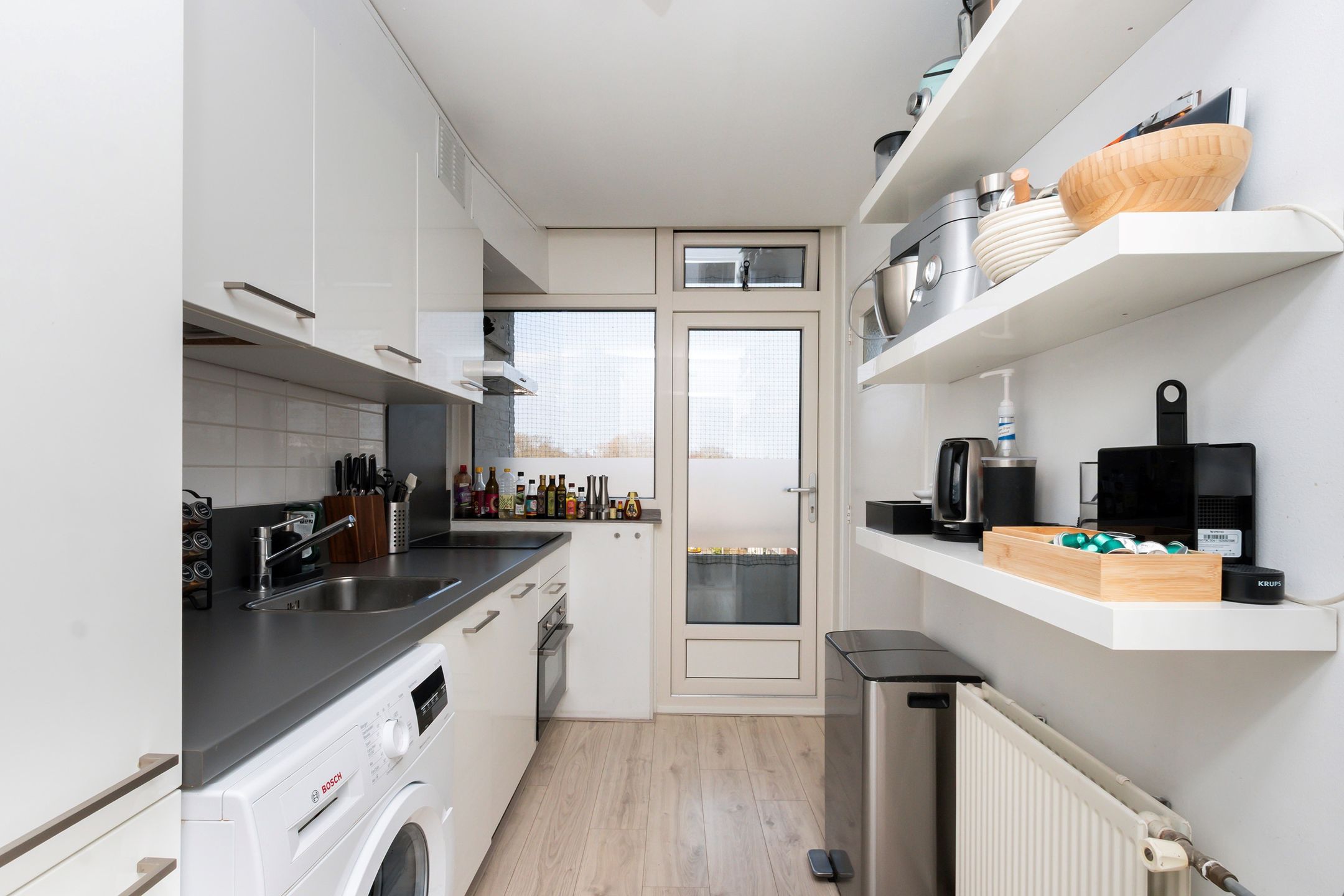 Foto 9 van Dahliastraat 188