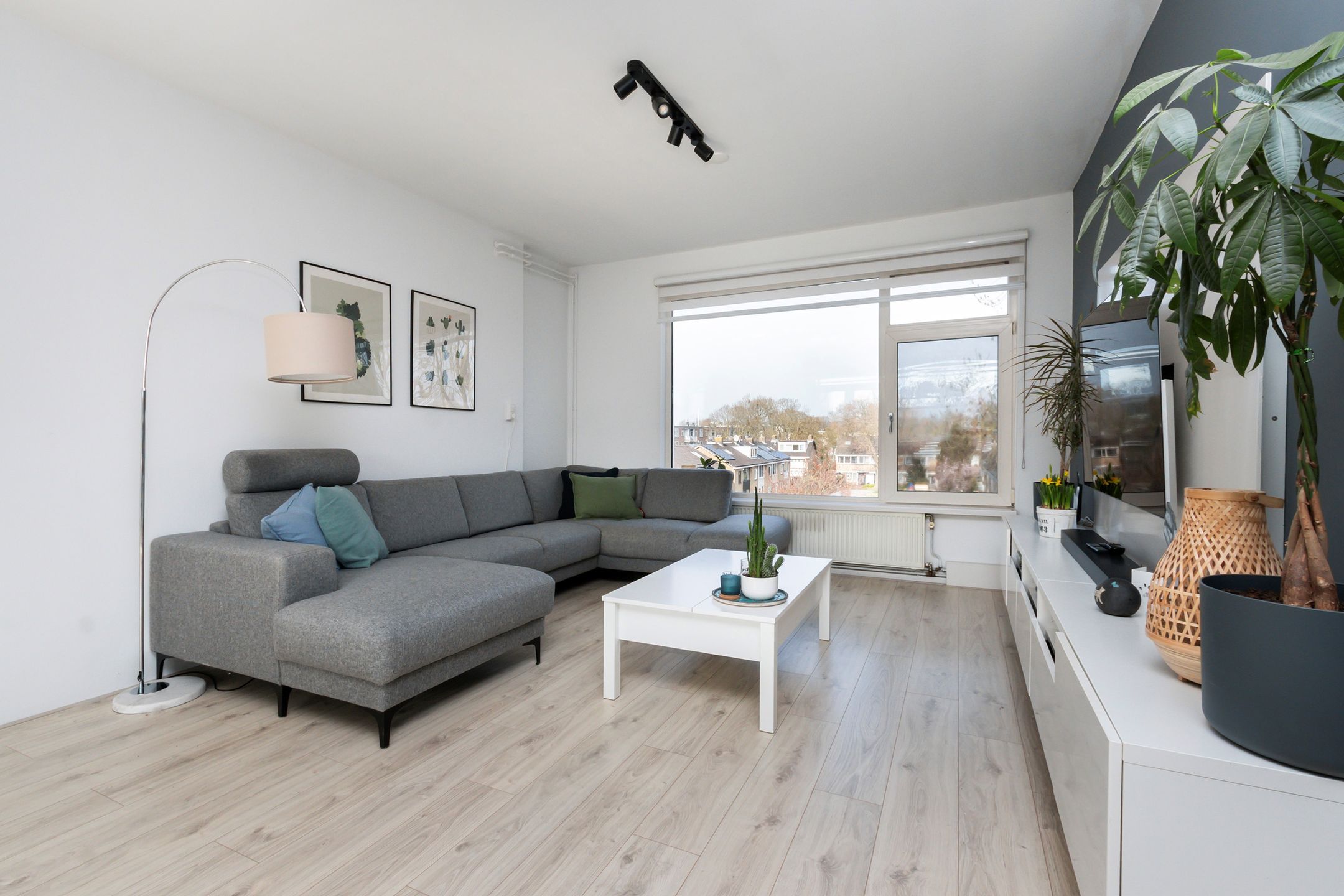 Foto 6 van Dahliastraat 188