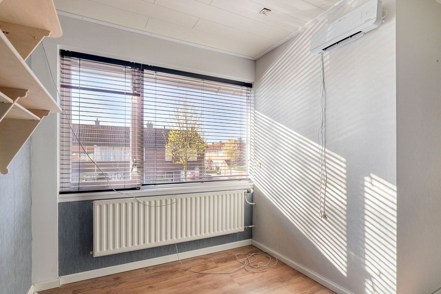 Foto 20 van Willem Barentszstraat 15