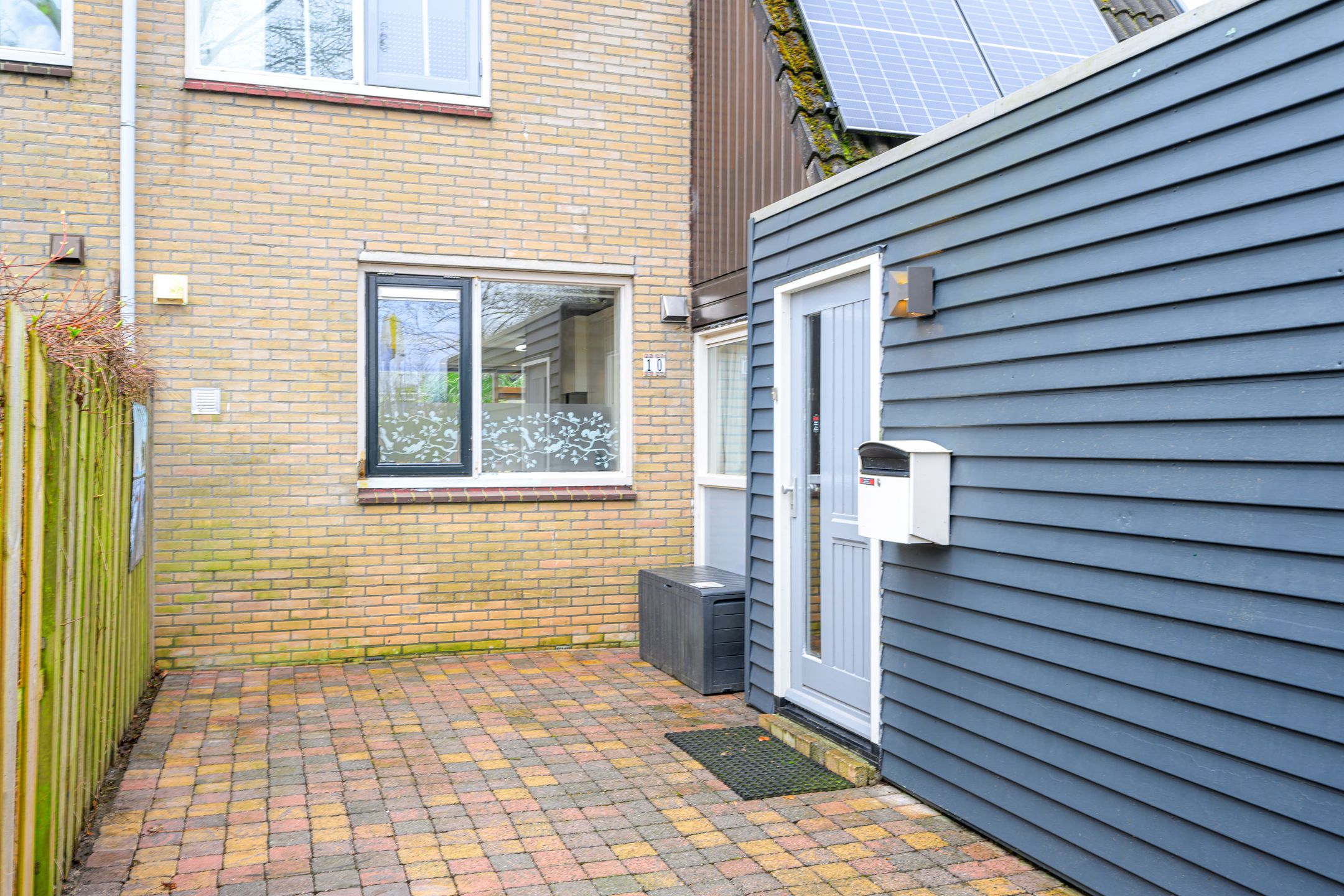 Spacious Family Home with Solar Panels in Quiet Heerhugowaard Neighborhood — 21