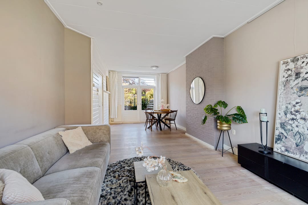 Photo 16 of Eksterstraat 5