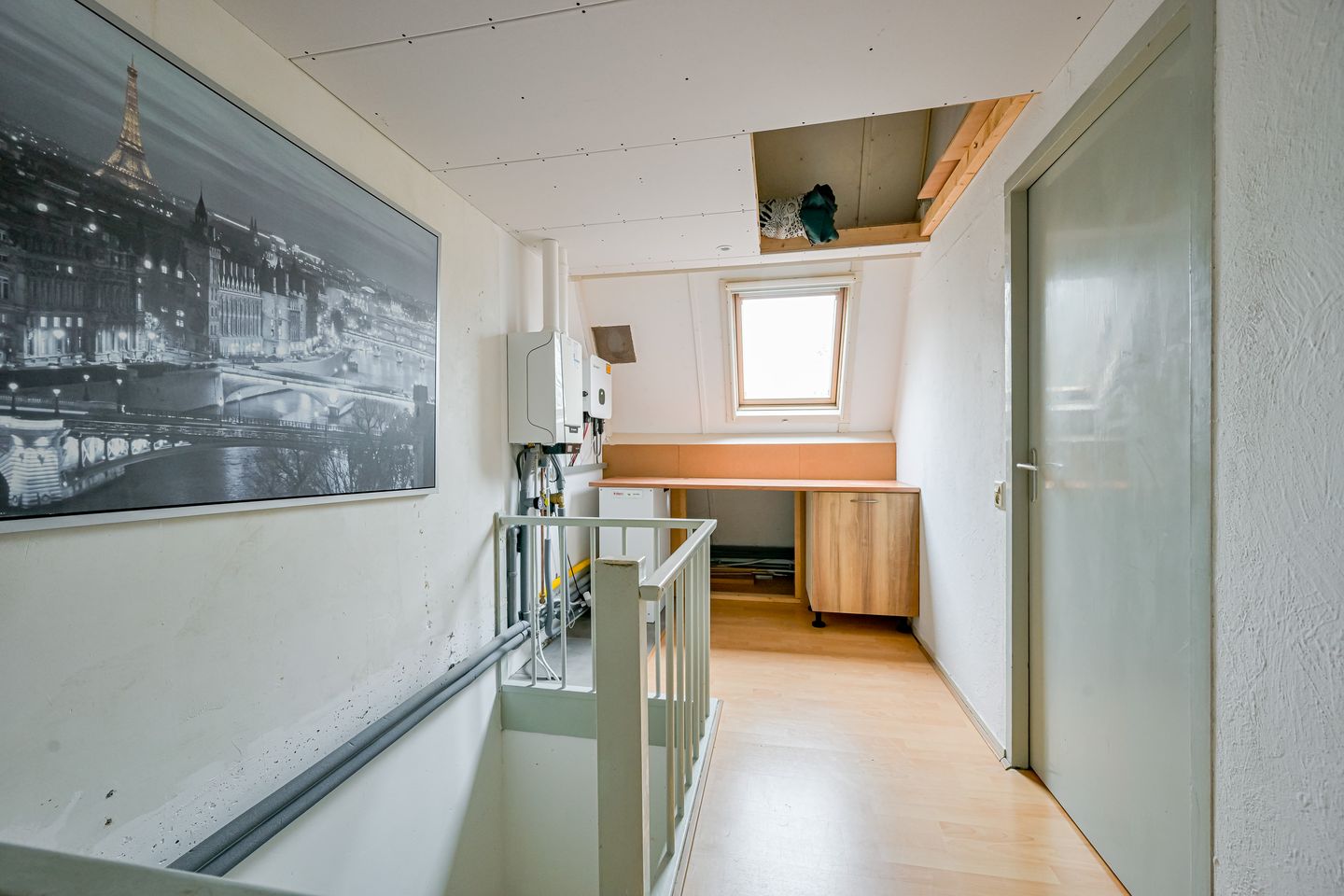 Spacious Family Home with Solar Panels in Quiet Heerhugowaard Neighborhood — 20