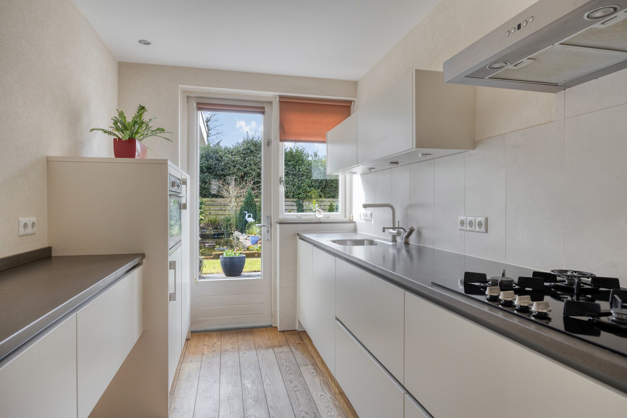 Foto 15 van Dahliastraat 3