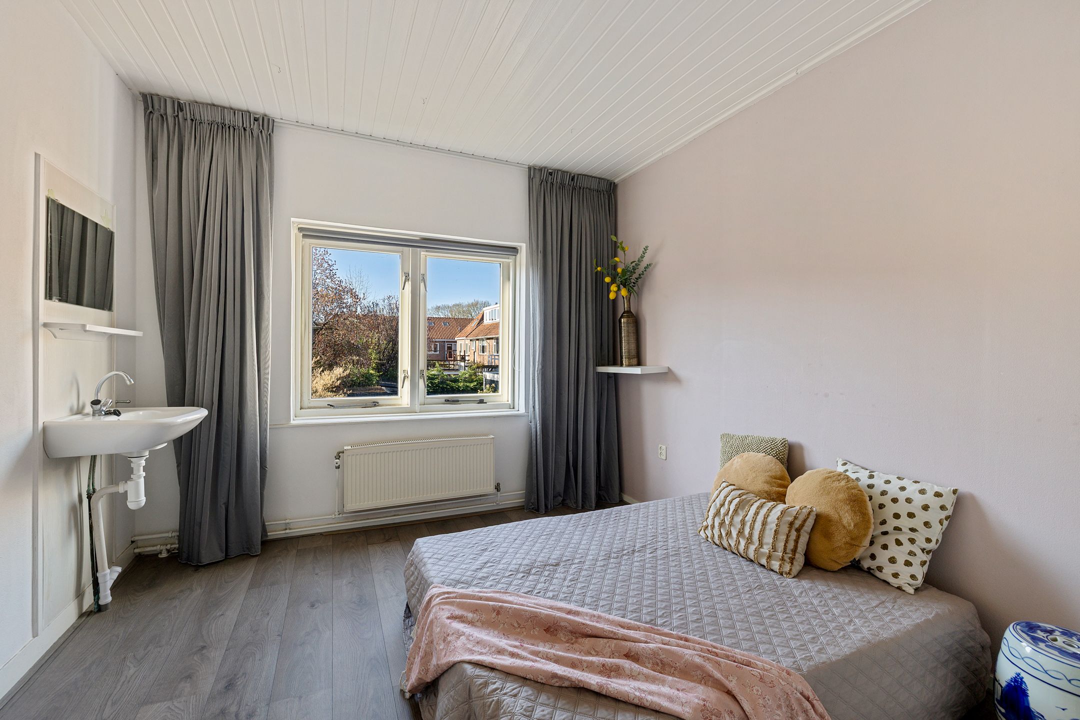 Photo 27 of Eksterstraat 5