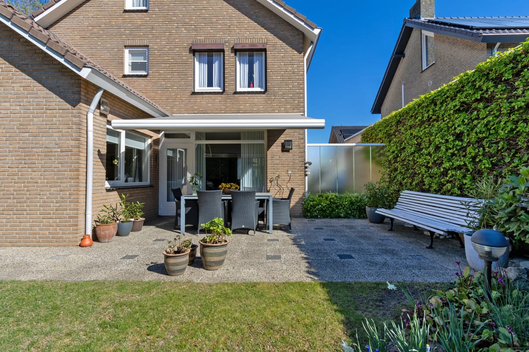 Foto 41 van Teune Smeedstraat 3