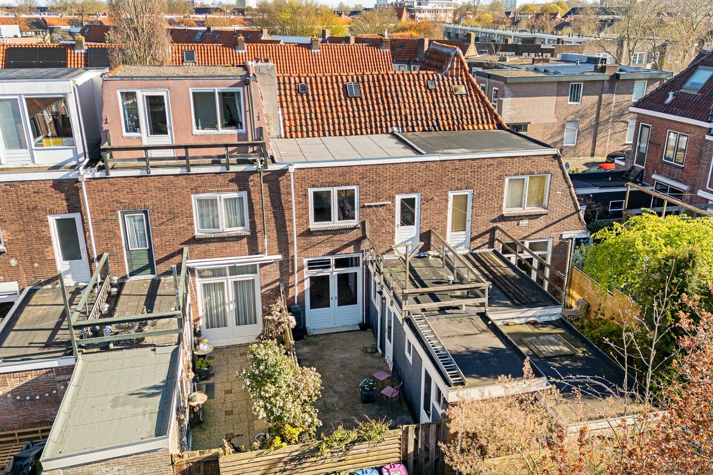 Photo 44 of Eksterstraat 5