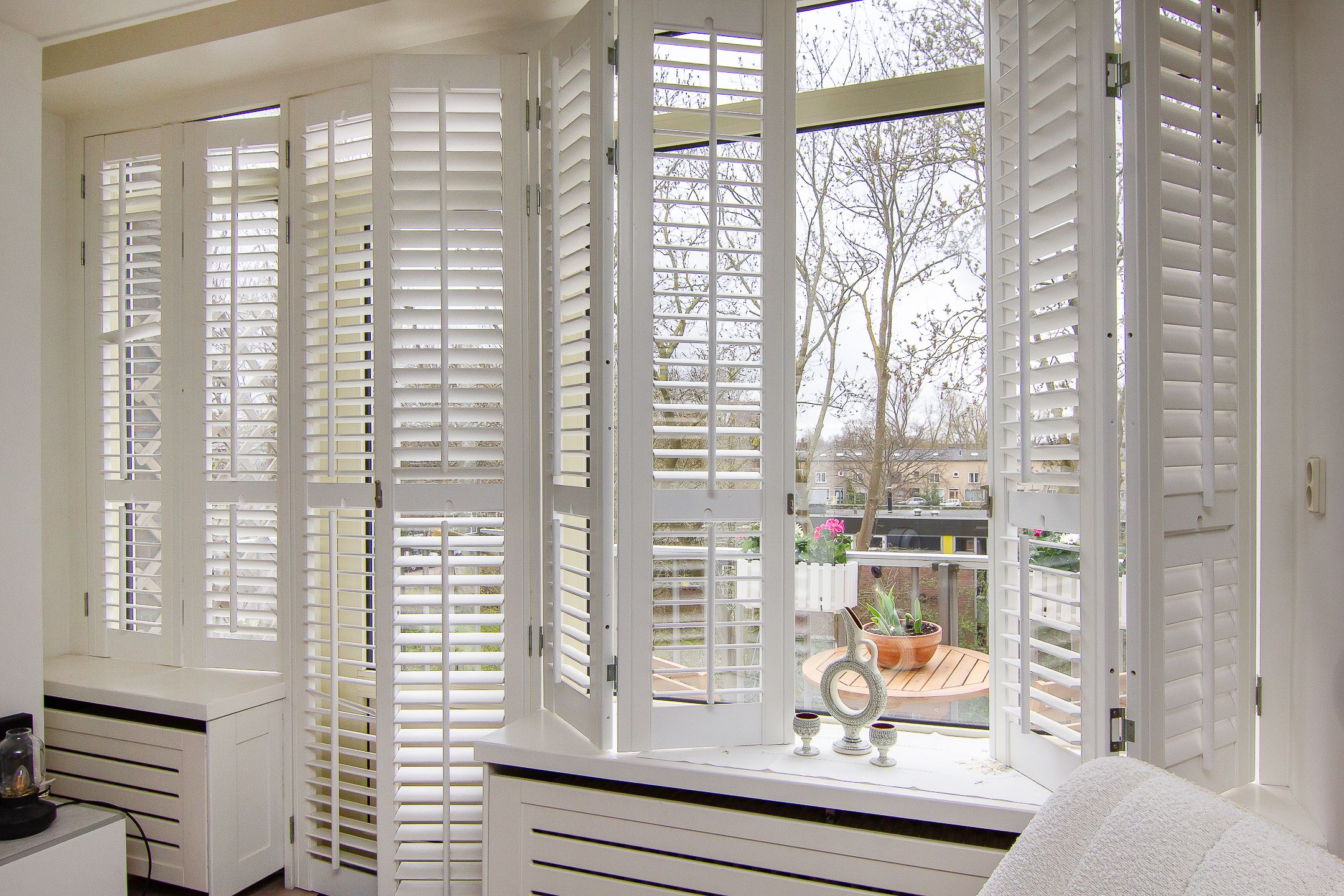 Photo 9 of Albert Verweylaan 17-II