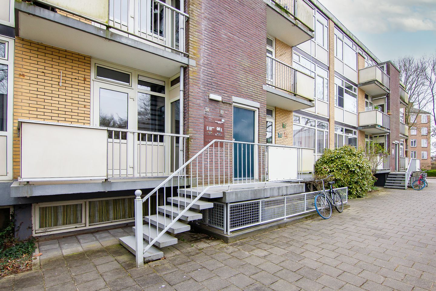 Photo 35 of Albert Verweylaan 17-II