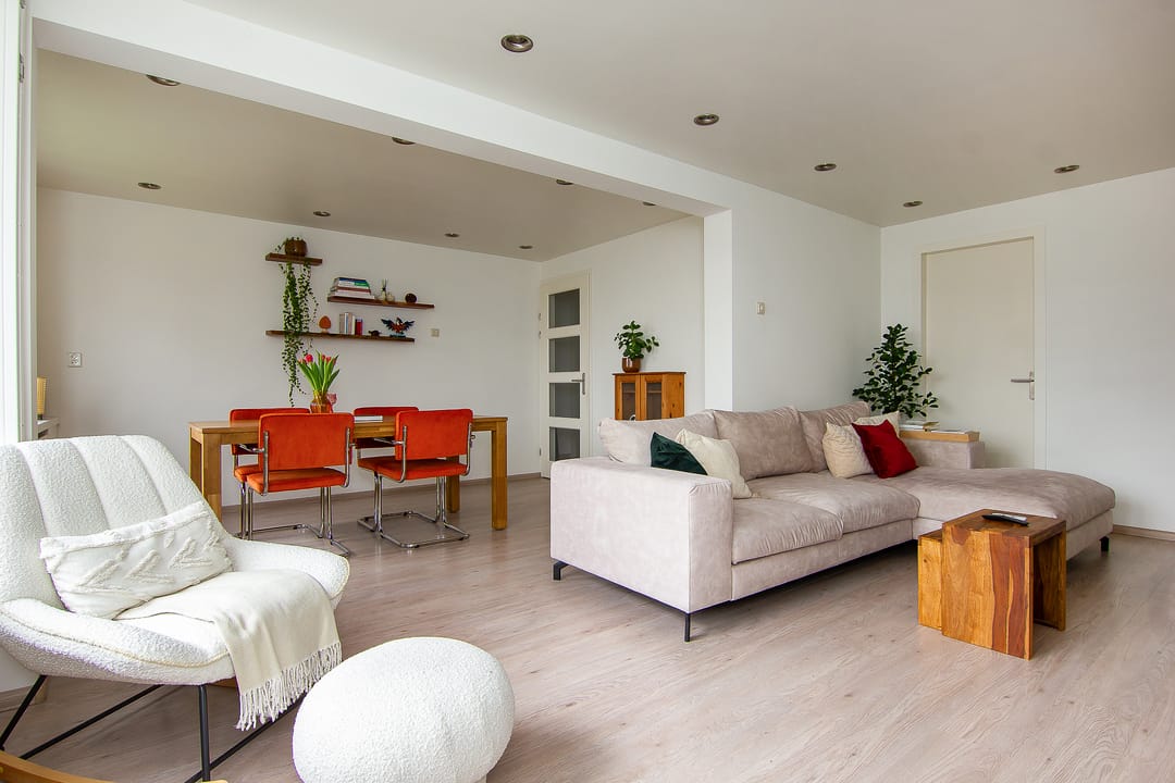 Photo 2 of Albert Verweylaan 17-II