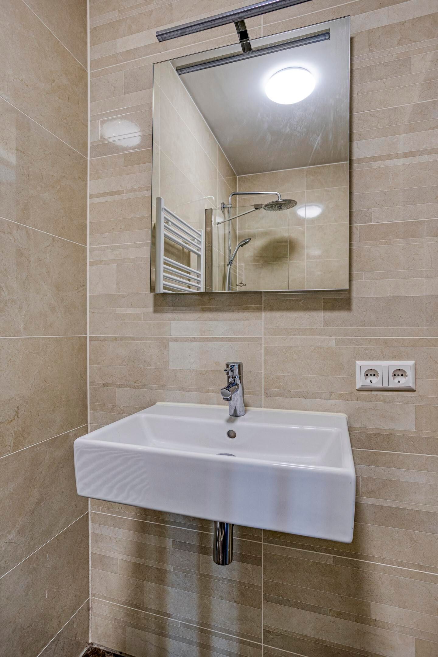 Foto 39 van Klaasje Zevensterstraat 569