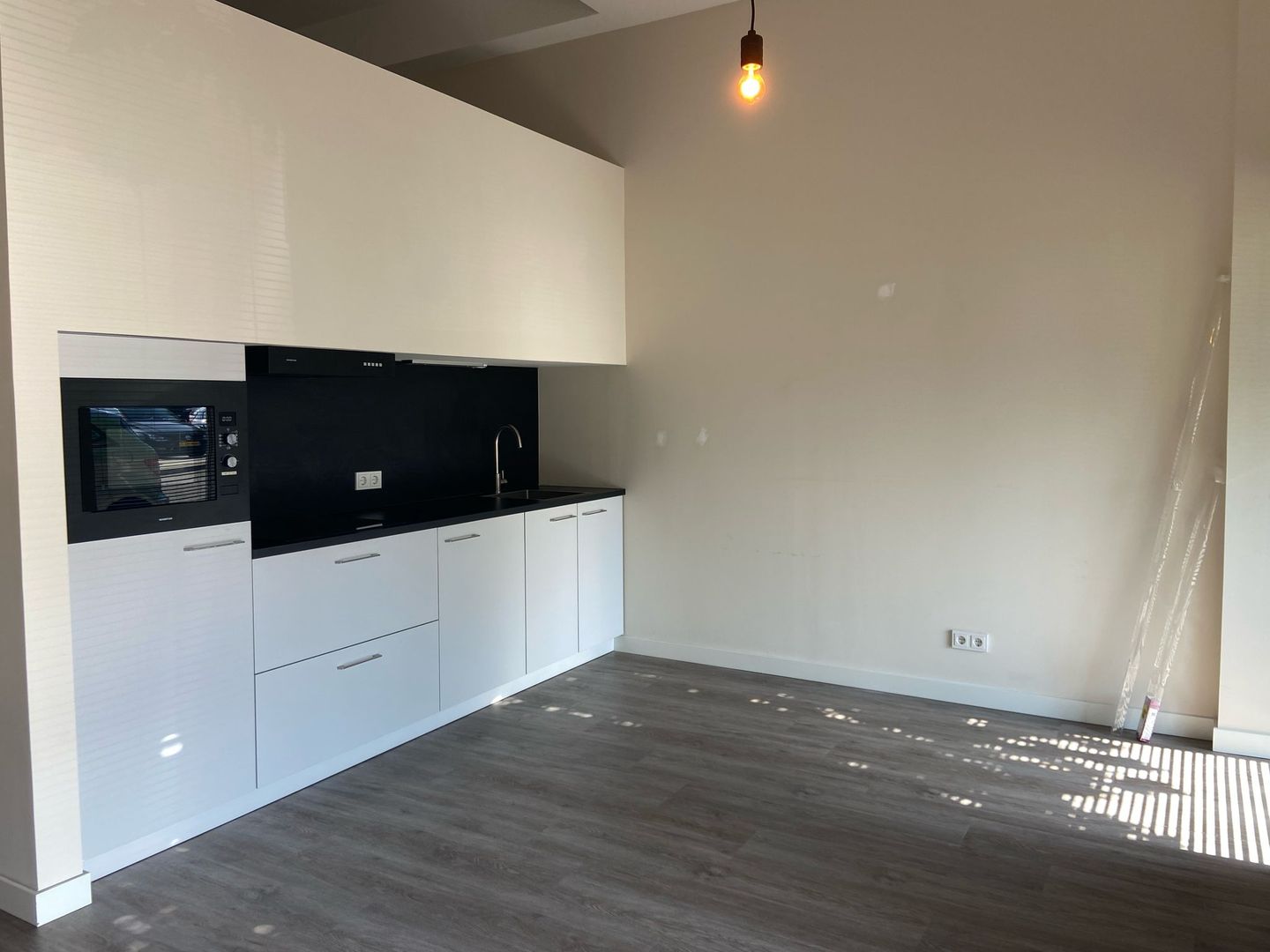 Foto 4 van Beekstraat 66-E