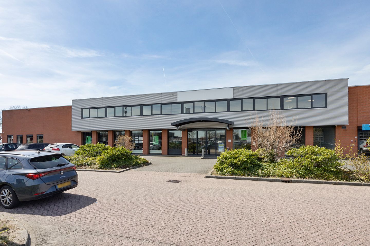 Bekijk foto 2 van Nikolaus Ottostraat 20