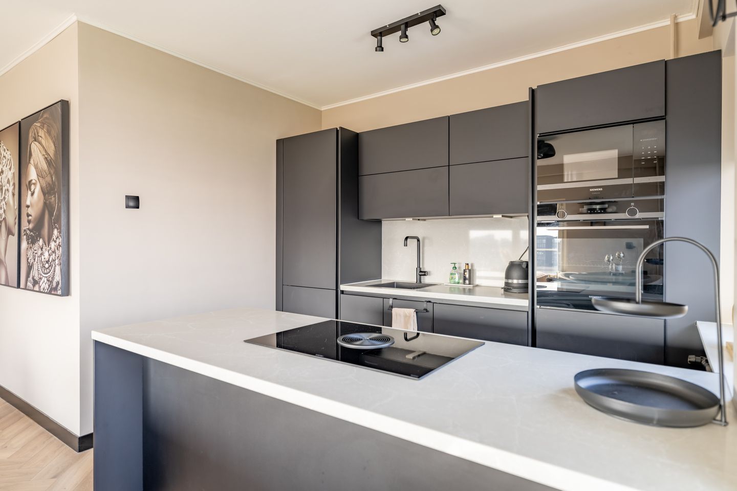 Photo 14 of Prins Bernhardplein 61