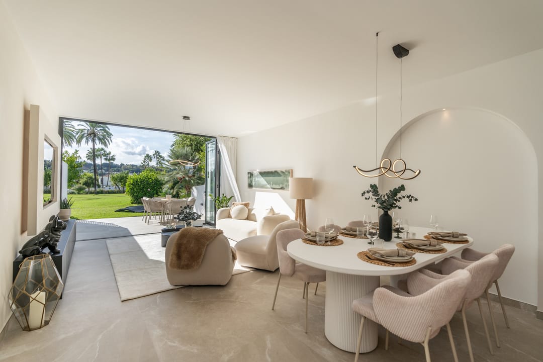 Foto 1 van Calle valle del golf 8