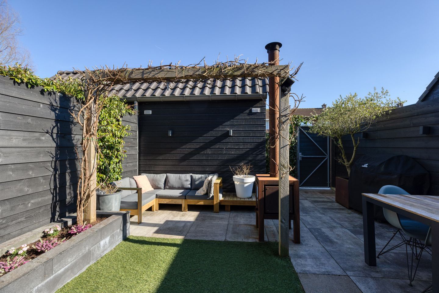 Foto 4 van Muiderkring 6