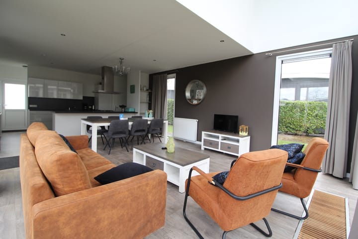 Photo 2 of Hommelweg 2-666