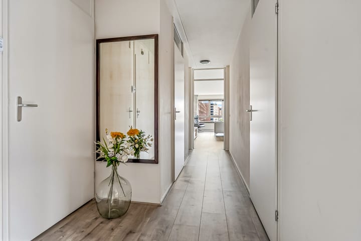 Photo 5 of Wismarstraat 75