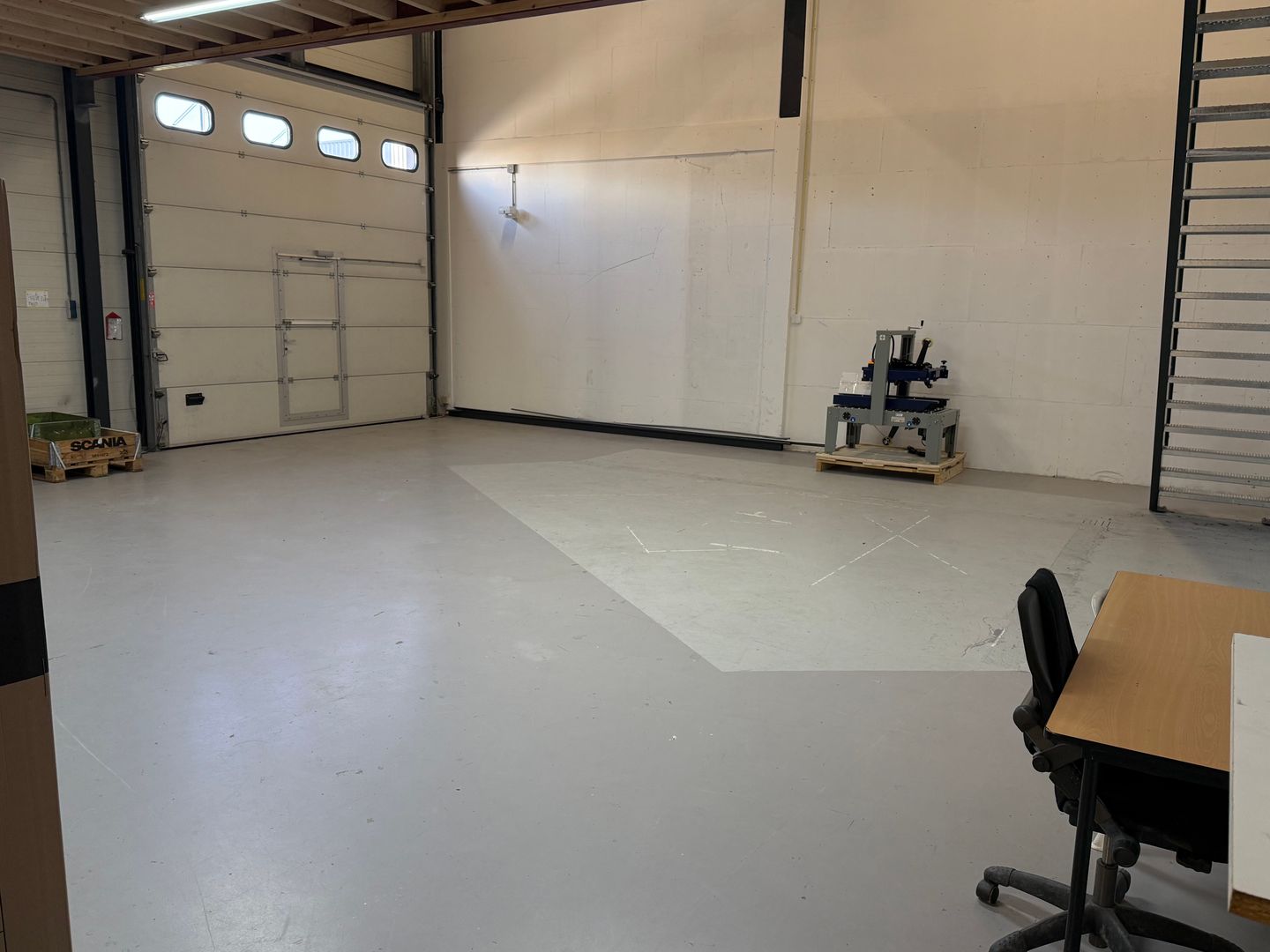 View photo 5 of Spuiweg 22-h