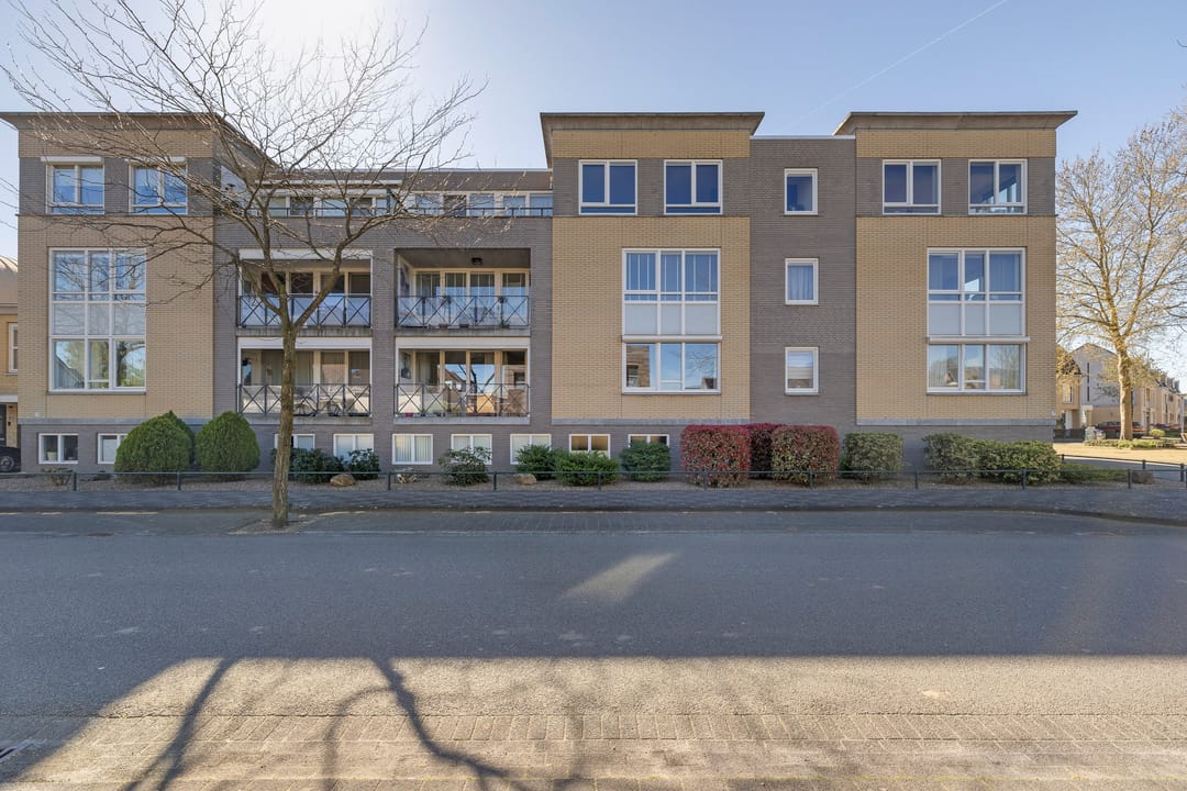 Photo 1 of Emile Zolaplein 21