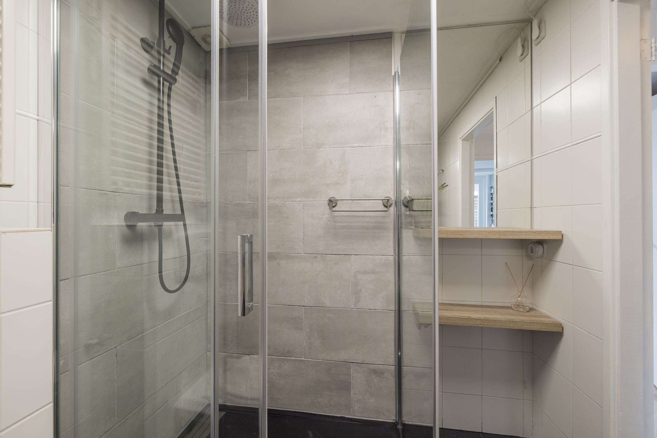 Foto 33 van Groenoordstraat 8