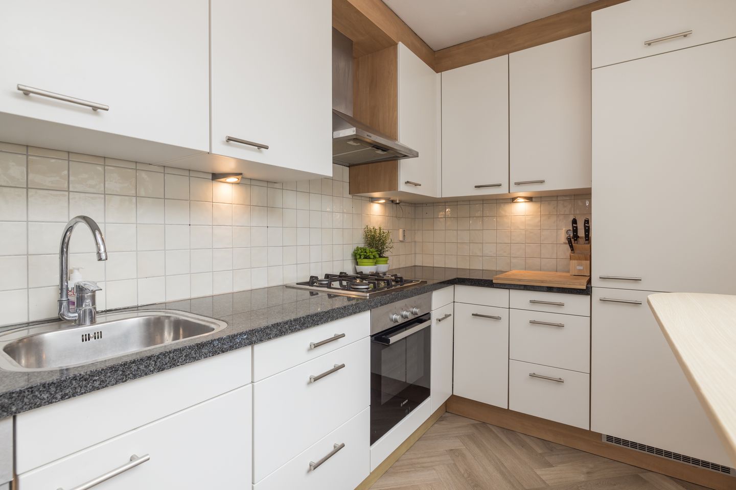 Foto 19 van Groenoordstraat 8