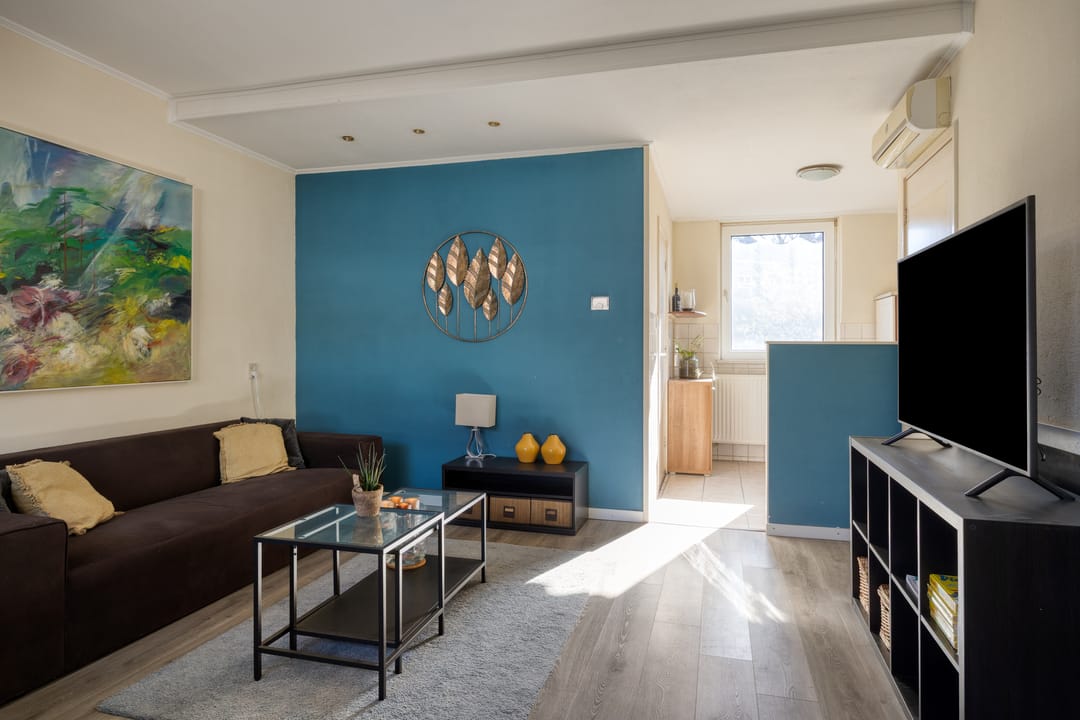 Photo 2 of Ringovenstraat 10