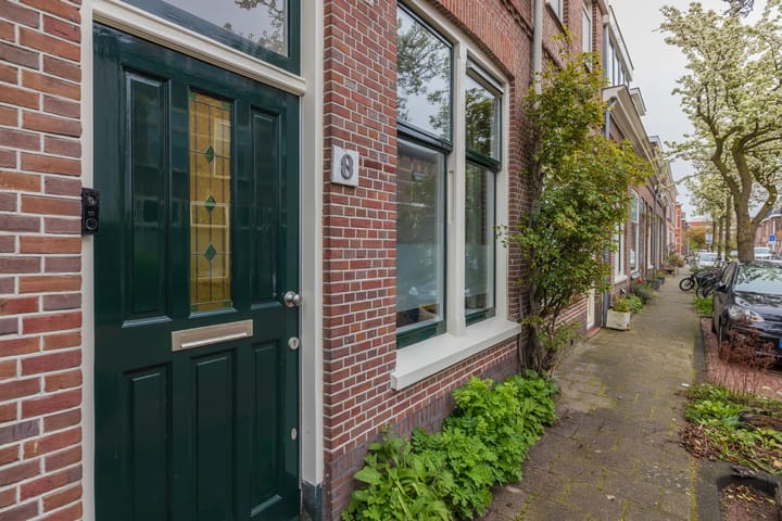 Photo 2 of Groenoordstraat 8