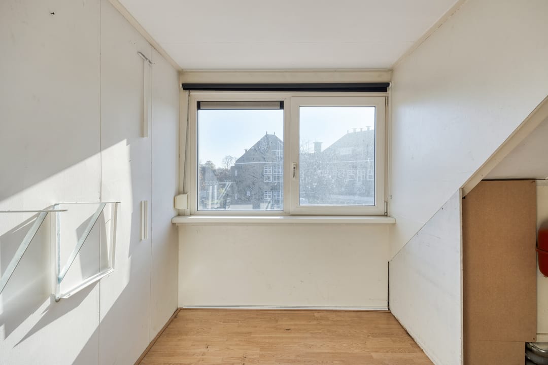 Photo 22 of Ringovenstraat 10