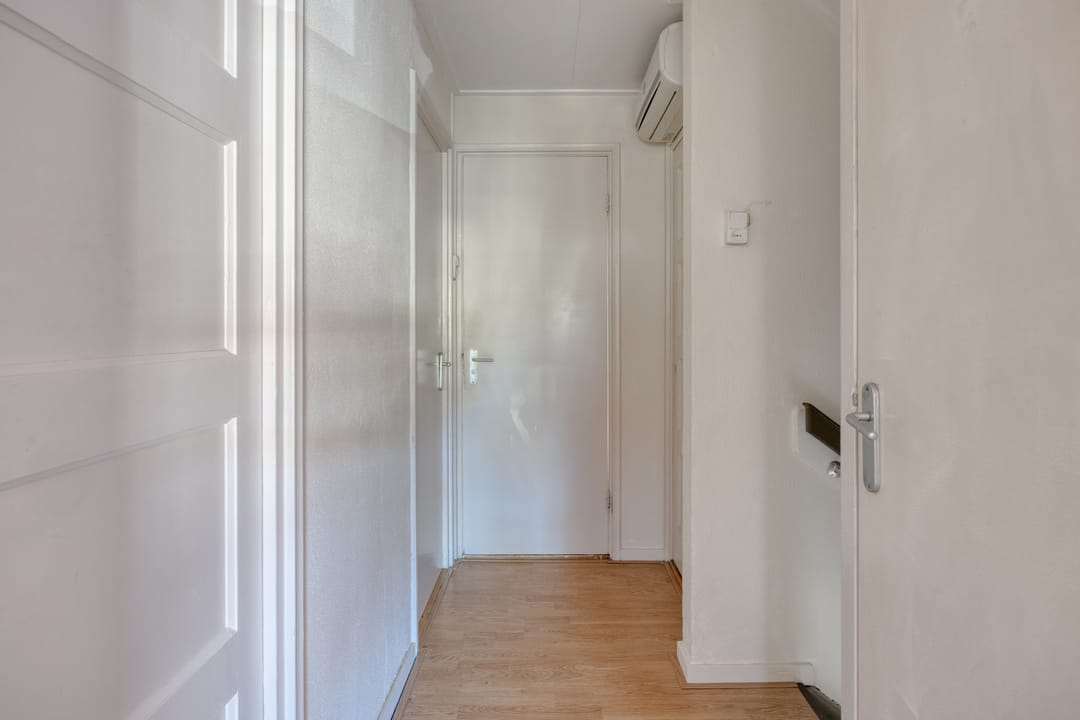 Photo 16 of Ringovenstraat 10