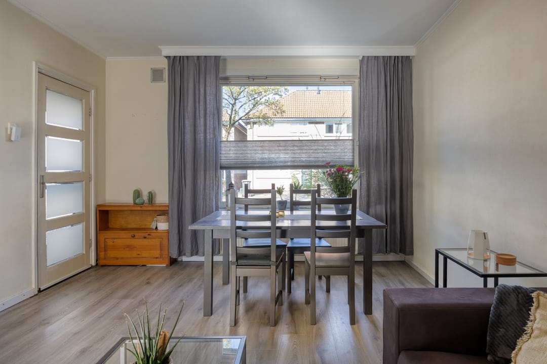 Photo 11 of Ringovenstraat 10