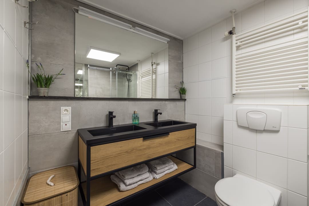 Foto 32 van Groenoordstraat 8