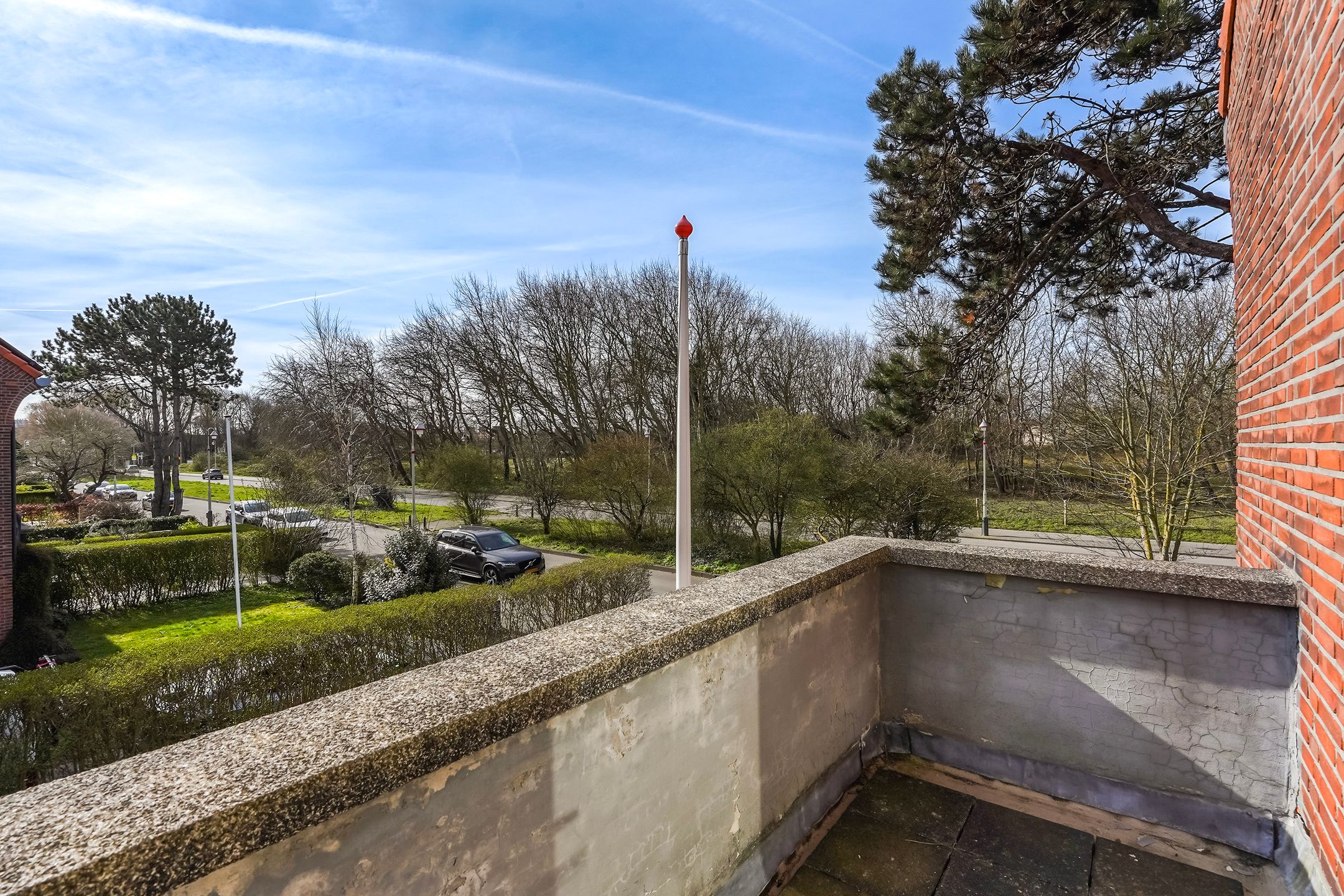 Spacious corner house with dune views and private parking in Vogelwijk — 39