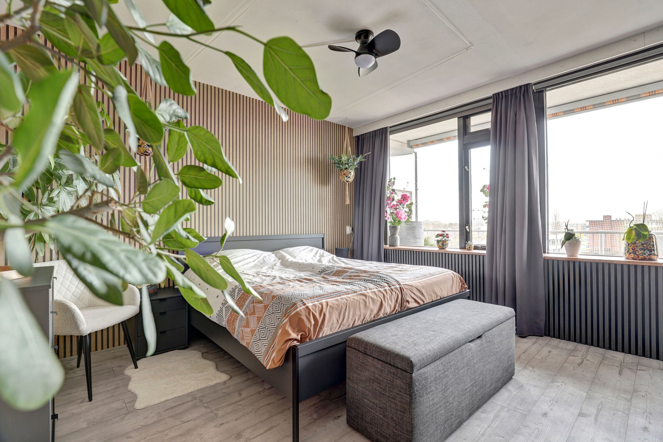 Light and move-in ready apartment with balcony and free view — 21