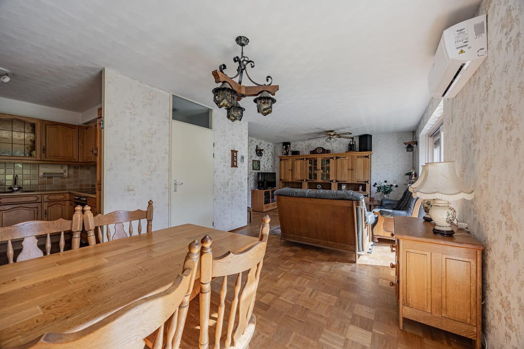 Foto 11 van Von Weberstraat 18