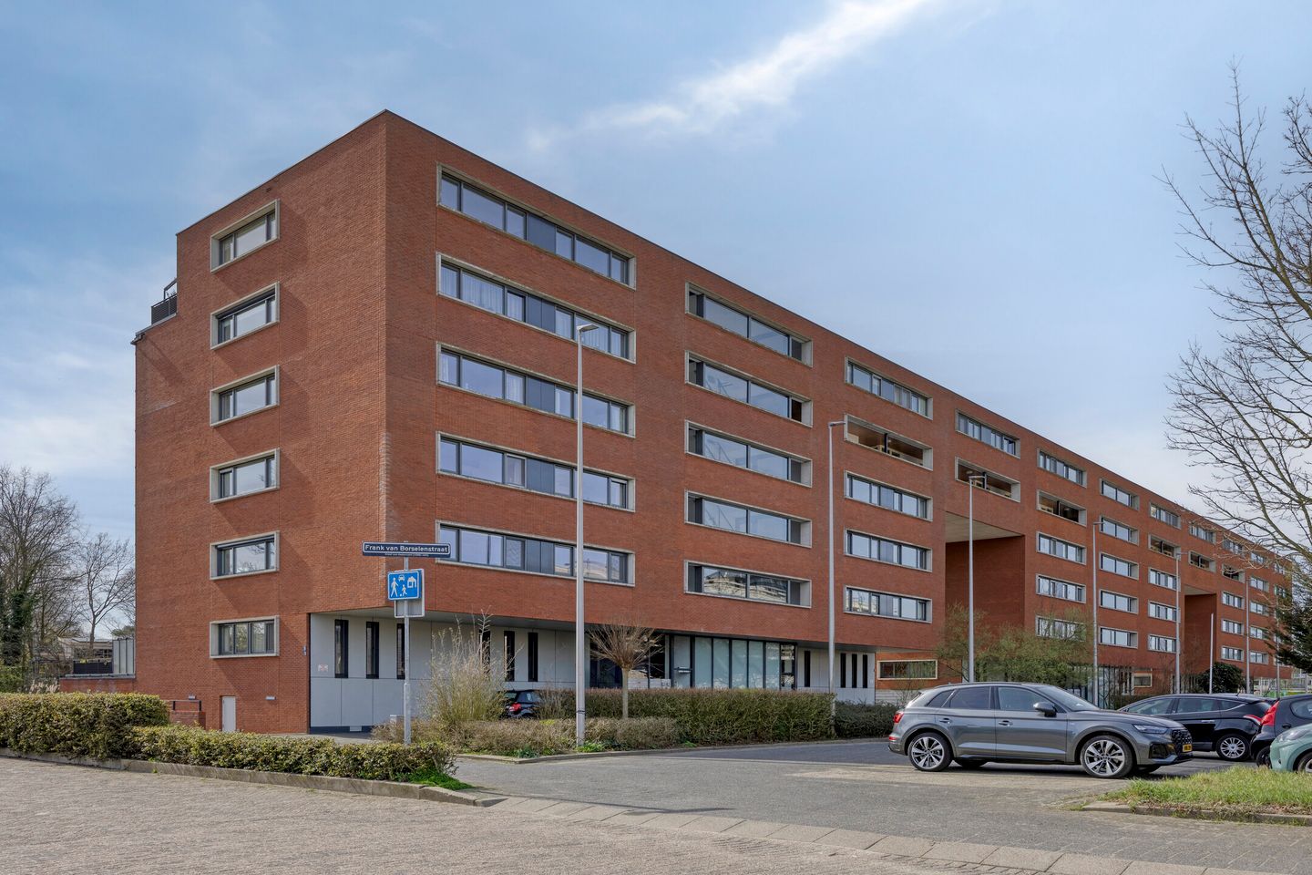Photo 25 of Frank van Borselenstraat 1-A