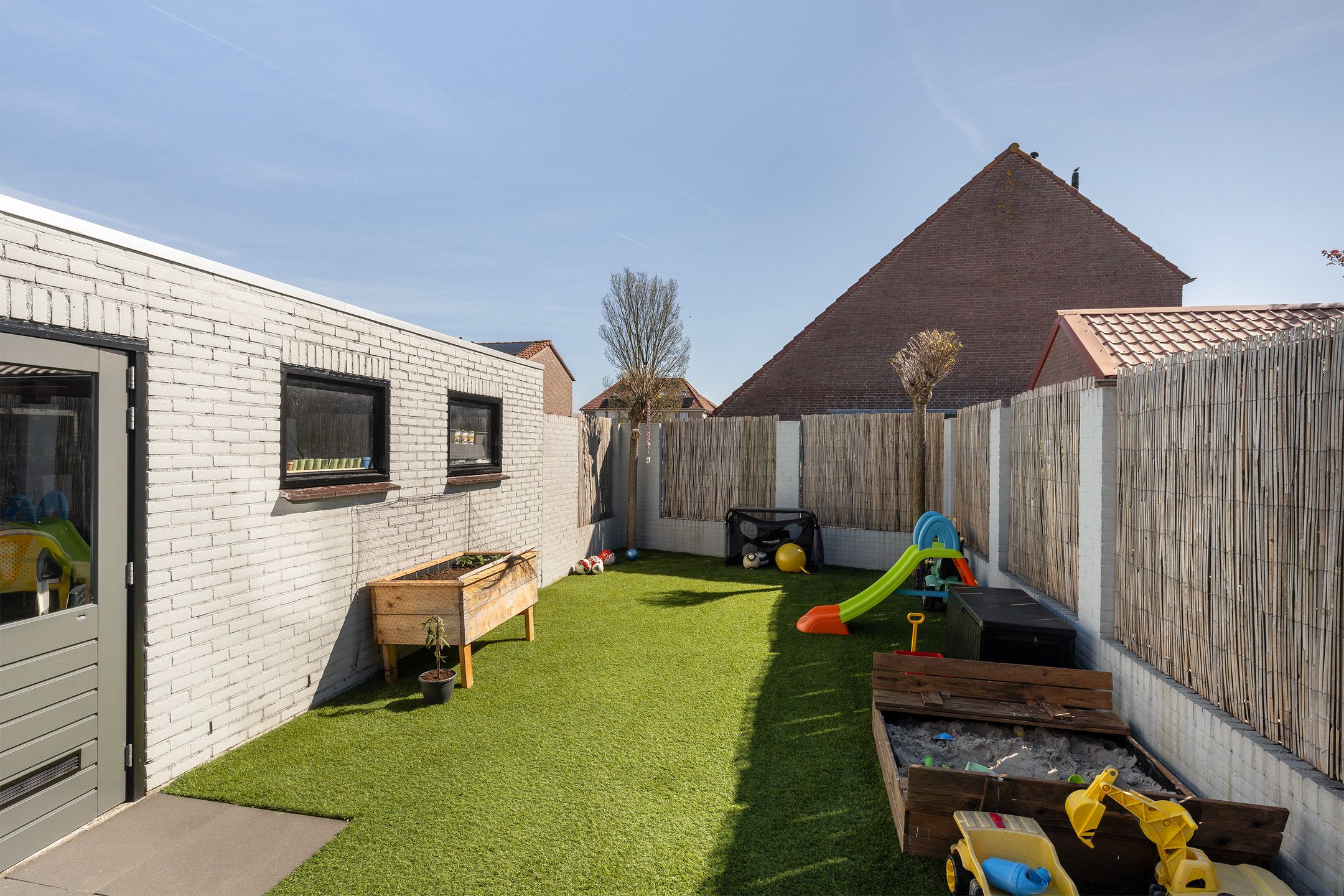 Modern Semi-Detached Home with Garage and Solar Panels in Oud-Vossemeer — 33