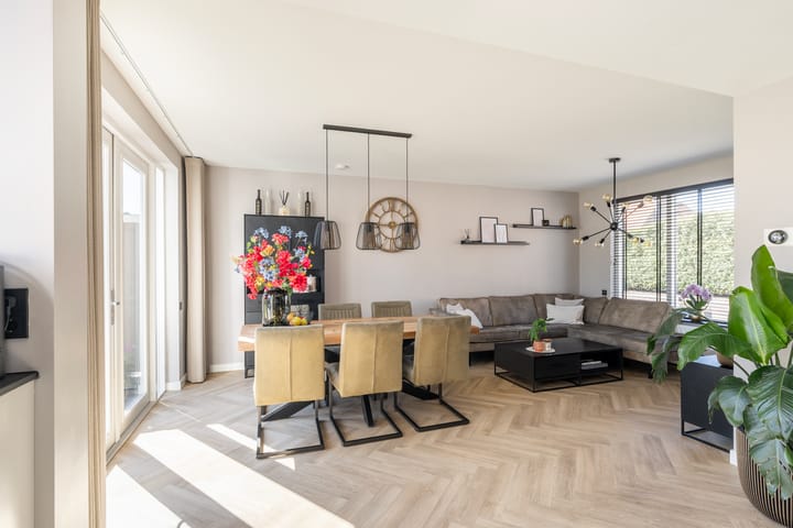 Foto 3 van Dorpsweg 14