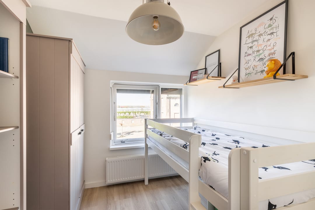 Modern Semi-Detached Home with Garage and Solar Panels in Oud-Vossemeer — 23