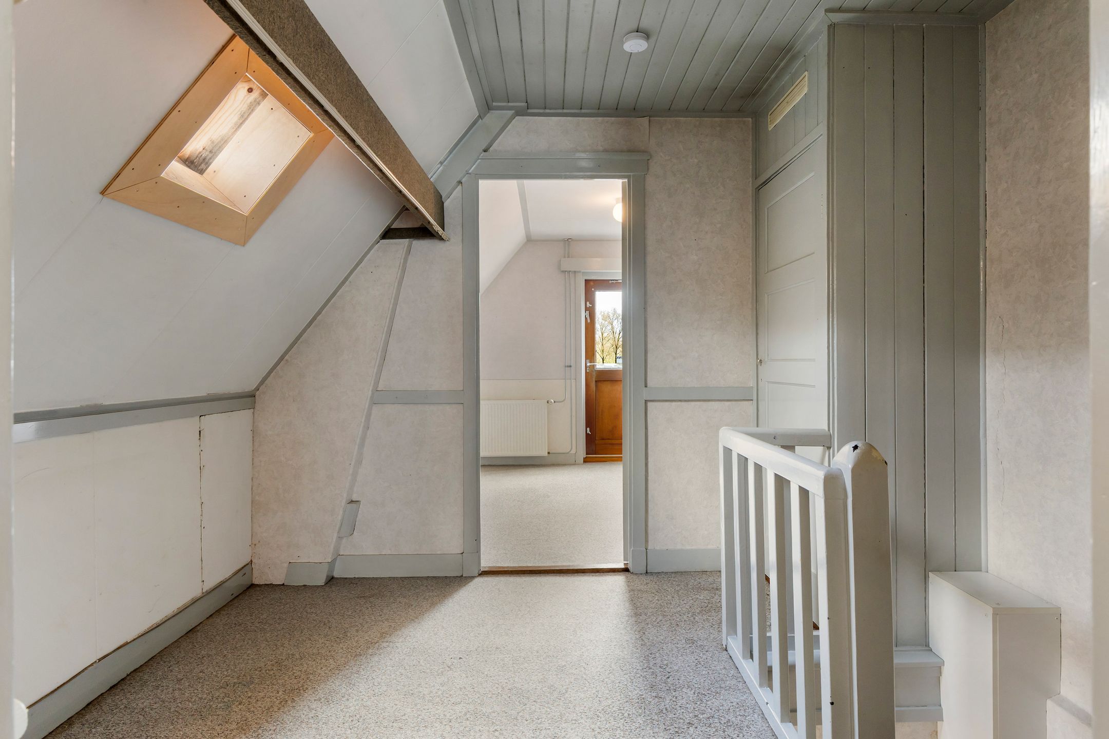 Characterful 1930s Home with Large Garden and Sheds Near Apeldoorn Centre — 18