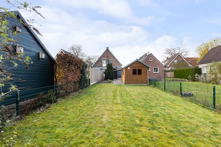 Photo 3 of Zilverschoon 52