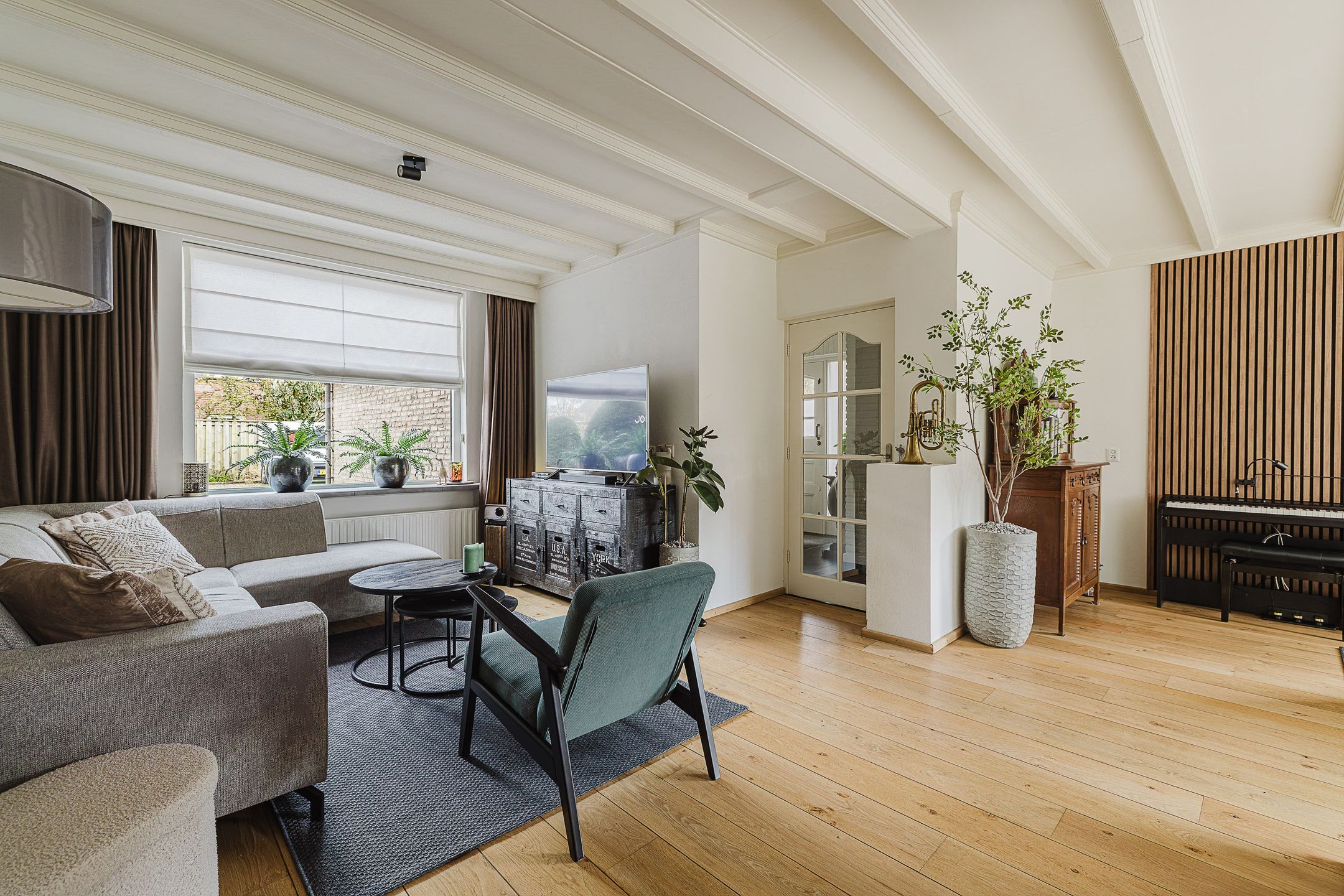 Spacious semi-detached home with garage and south-facing garden in Rijsbergen — 15