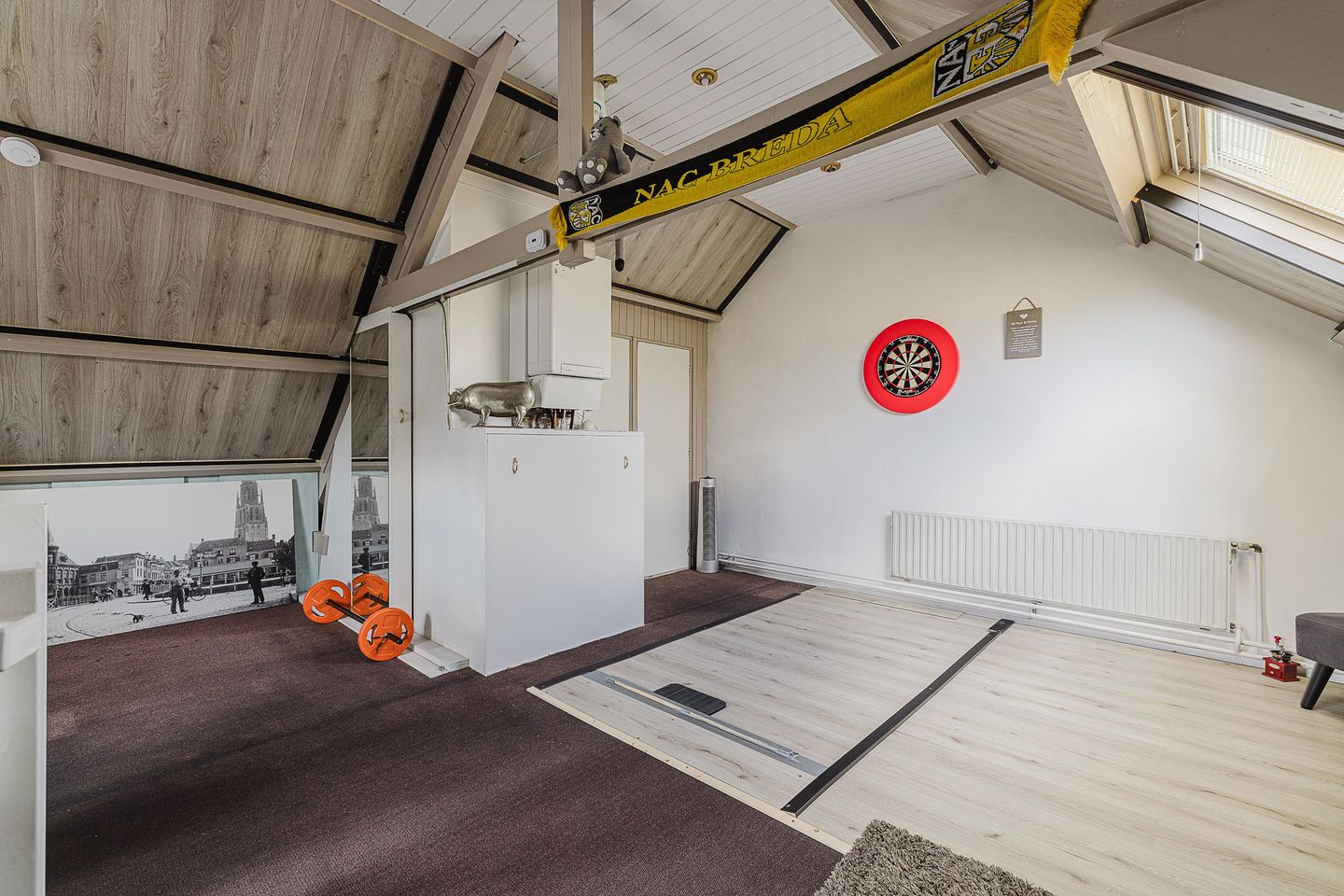 Spacious semi-detached home with garage and south-facing garden in Rijsbergen — 40