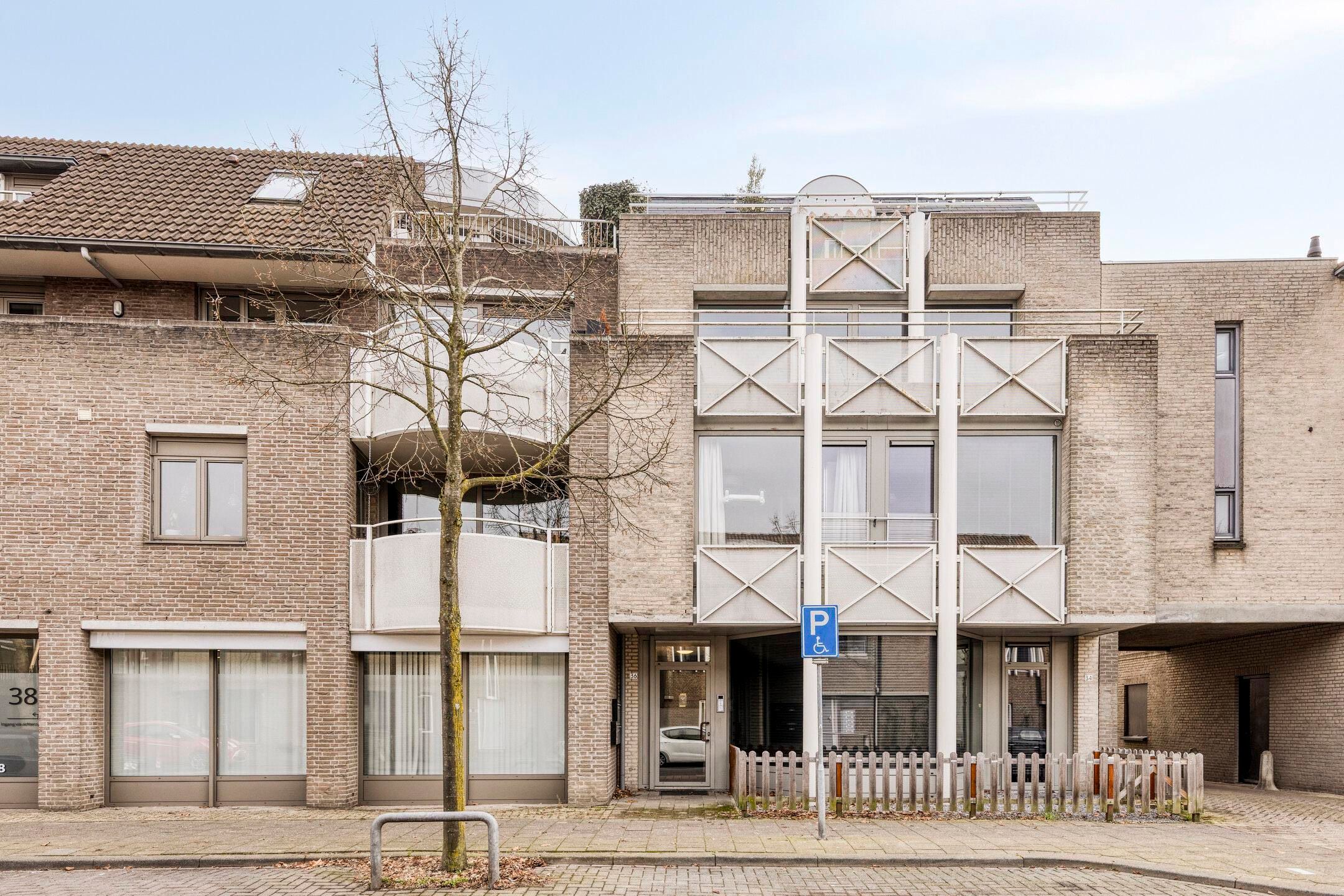 Photo 6 of Mathildastraat 36-A