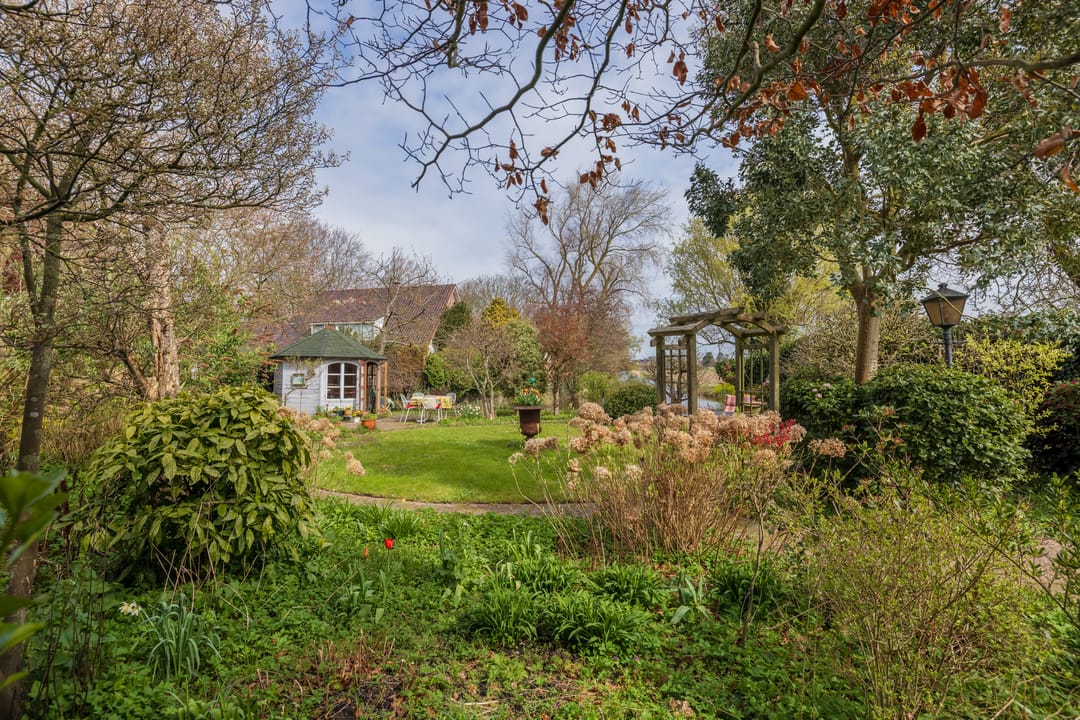 Foto 56 van 2e Loosterweg 143