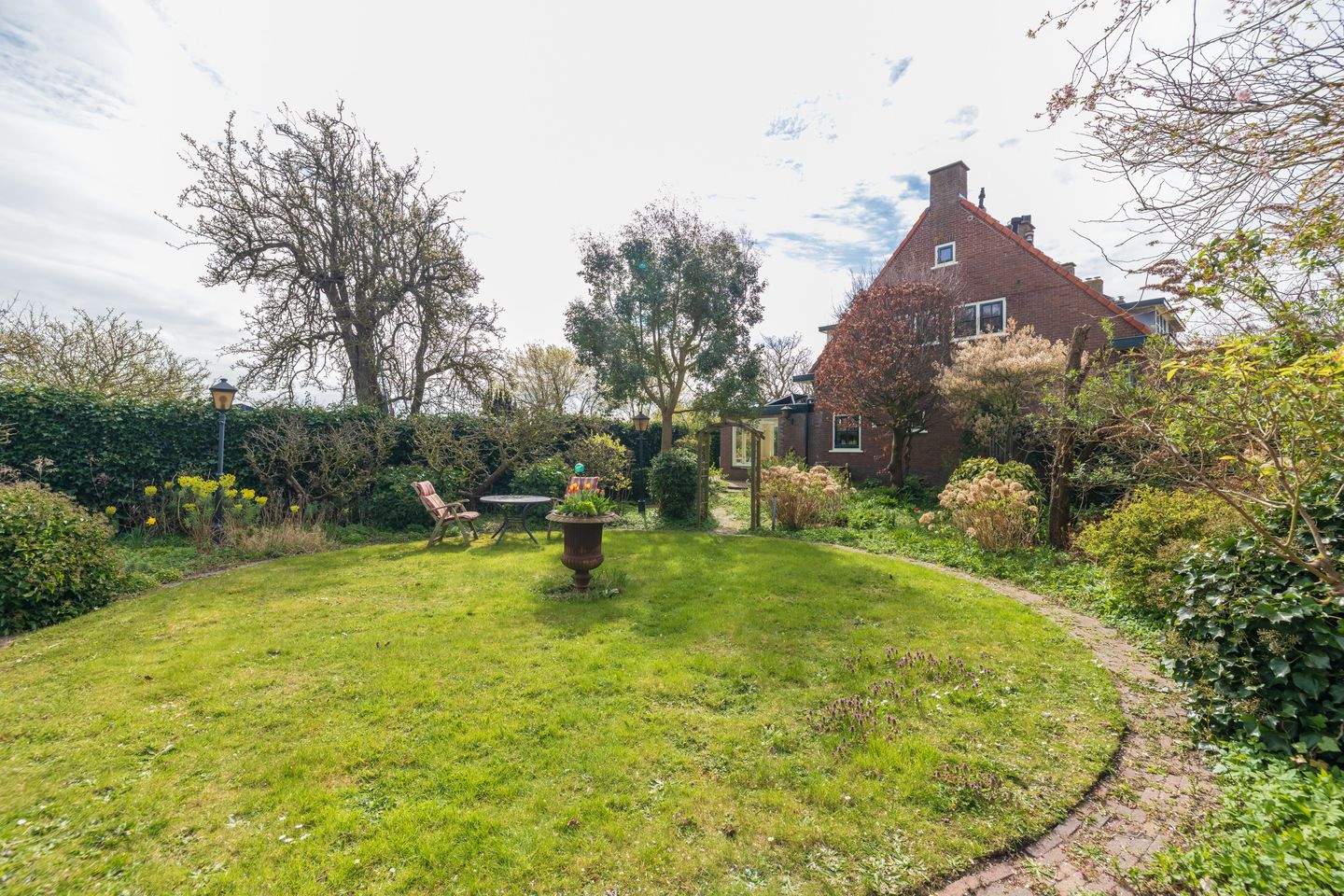 Foto 59 van 2e Loosterweg 143