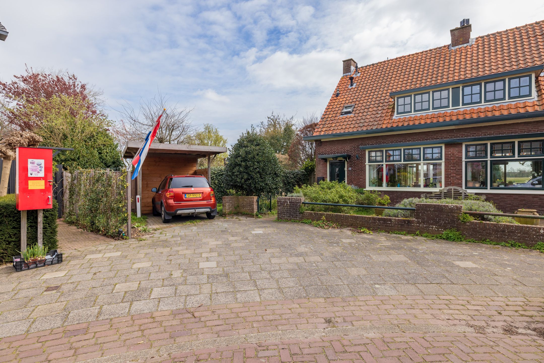 Foto 75 van 2e Loosterweg 143