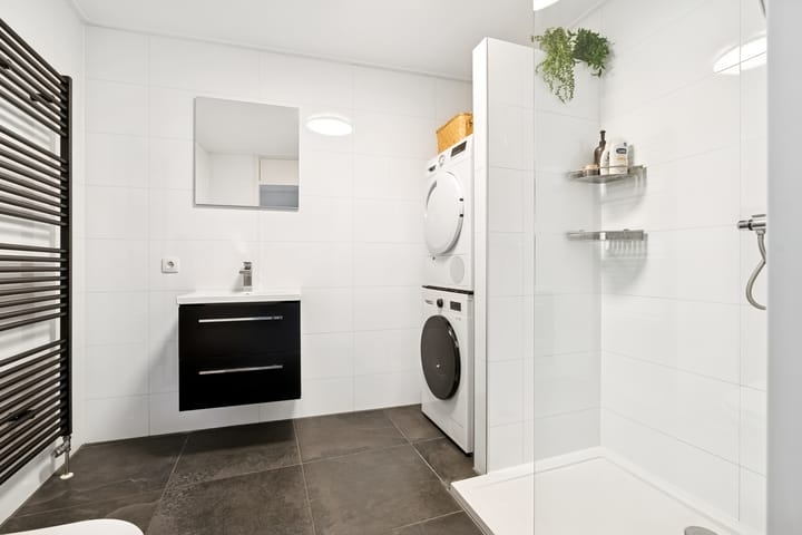 Photo 2 of Donkerstraat 11-A