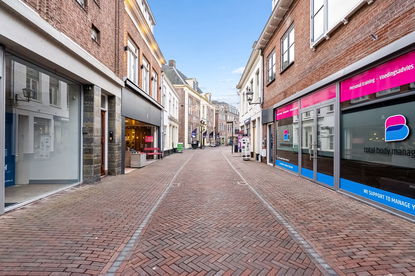 Foto 49 van Donkerstraat 11-A